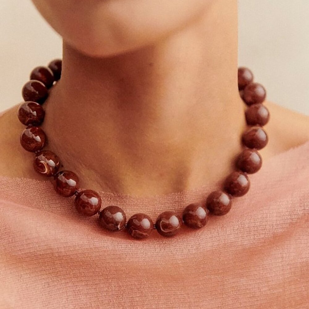 New!Crimson Resin Marbled Bead Necklace (3007) NWOT